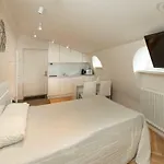 Vip Old Town Apartment